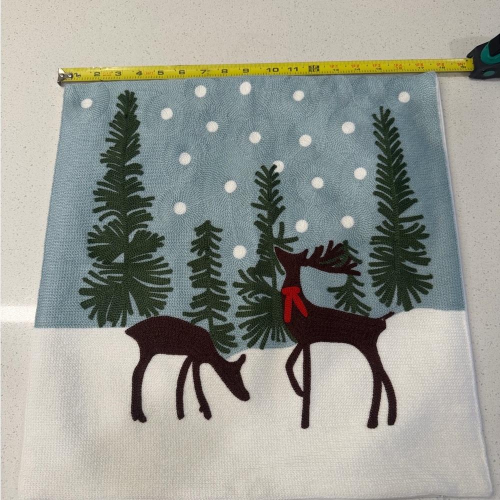 Reindeer Throw Pillow Cover 18x18
